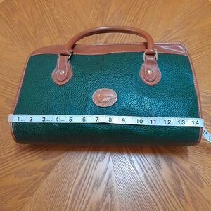 Carina International Green Pebbled Leather Crossbody Handbag Size:OS  Carina INT